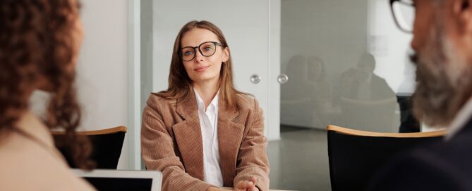 Rozmowa kwalifikacyjna w obcym języku. Jak się przygotować?